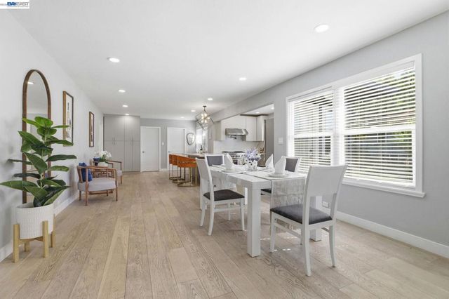 37286 3Rd St, Fremont, CA 94536