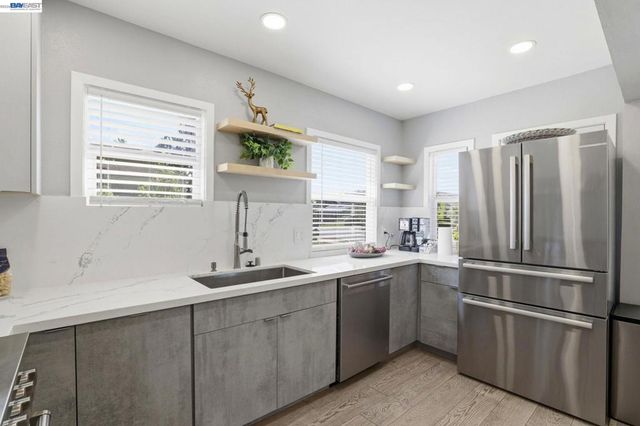 37286 3Rd St, Fremont, CA 94536