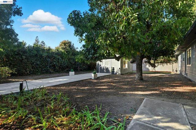 37286 3Rd St, Fremont, CA 94536