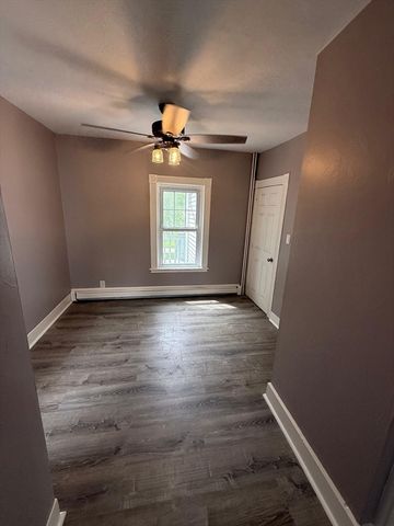 5 Lyman St, Worcester, MA 01603