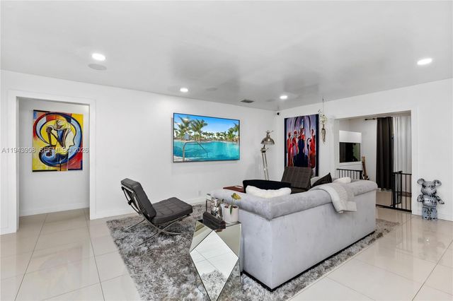11810 W Biscayne Canal Road, Miami, FL 33161