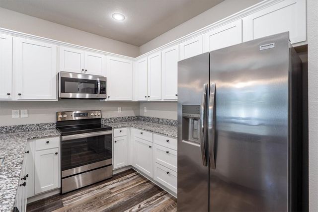 26 Osborne Drive, Bella Vista, AR 72715