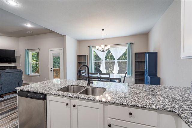 26 Osborne Drive, Bella Vista, AR 72715