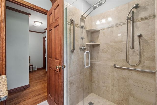 1219 121st Street, Lemont, IL 60439