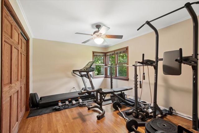 1219 121st Street, Lemont, IL 60439