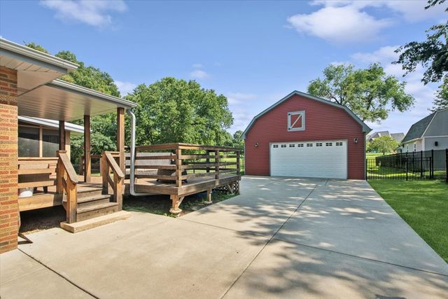 1219 121st Street, Lemont, IL 60439