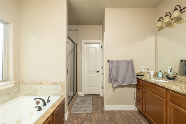 580 Lancaster Road, Centerton, AR 72719