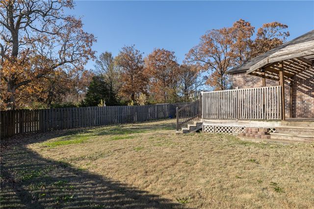 580 Lancaster Road, Centerton, AR 72719