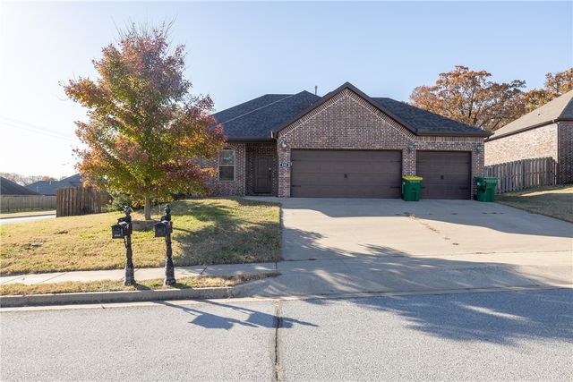 580 Lancaster Road, Centerton, AR 72719