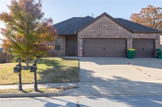 580 Lancaster Road, Centerton, AR 72719