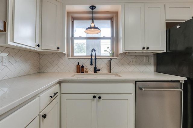 3213 NW 61st Place, Oklahoma City, OK 73112