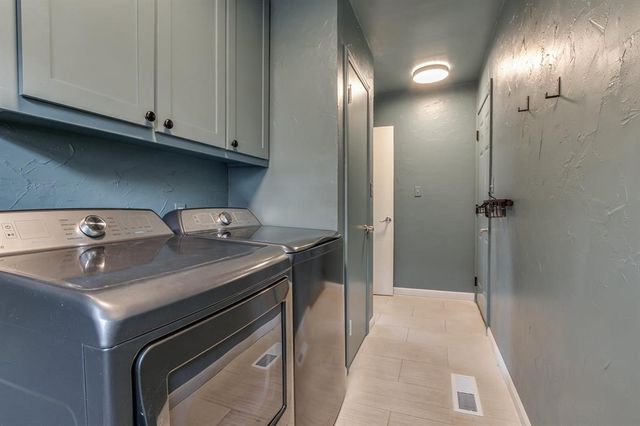 3213 NW 61st Place, Oklahoma City, OK 73112