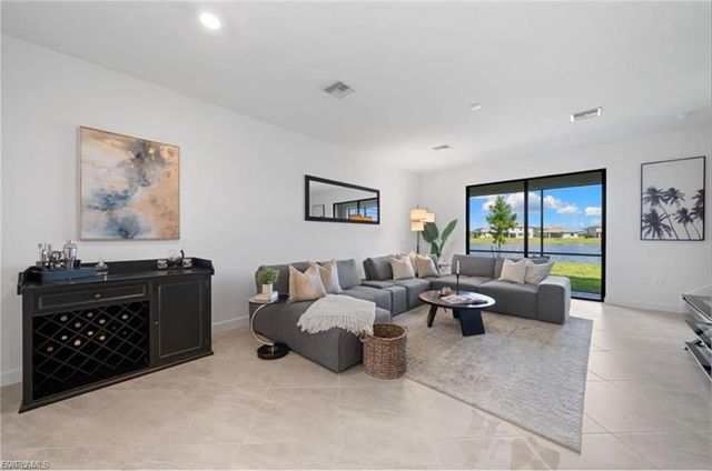 14228 Pine Lodge LN, Fort Myers, FL 33913