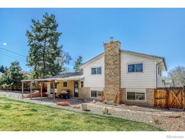1805 S Pratt Parkway, Longmont, CO 80501