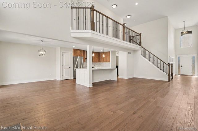 7842 Trailside Court, West Bloomfield Charter Township, MI 48323