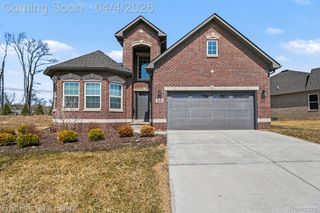 7842 Trailside Court, West Bloomfield Charter Township, MI 48323