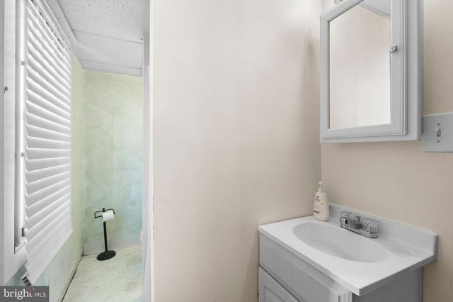 1184 NANTICOKE, Baltimore, MD 21230