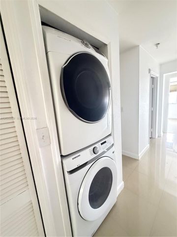 7080 NW 177th St 209-13, Hialeah, FL 33015