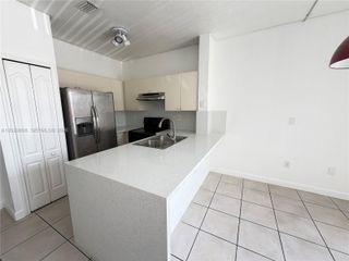 7080 NW 177th St 209-13, Hialeah, FL 33015