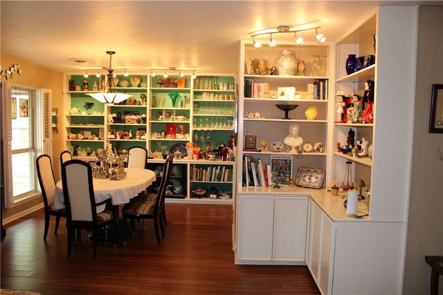 1716 Lawndale Dr, Kingsville, TX 78363