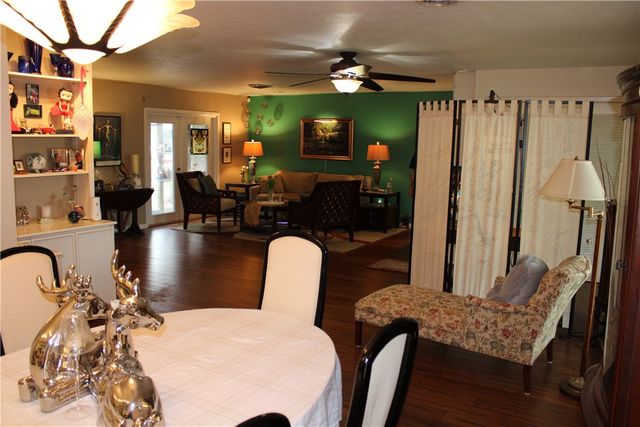 1716 Lawndale Dr, Kingsville, TX 78363