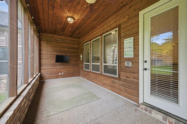 1107 Kiowa Drive E, Lake Kiowa, TX 76240