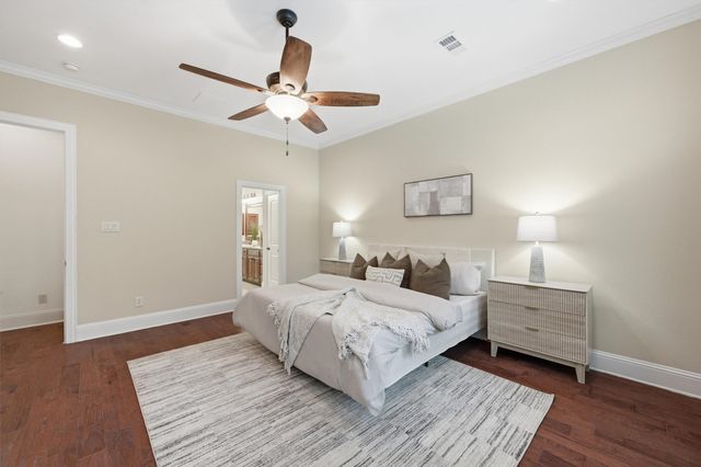 1107 Kiowa Drive E, Lake Kiowa, TX 76240