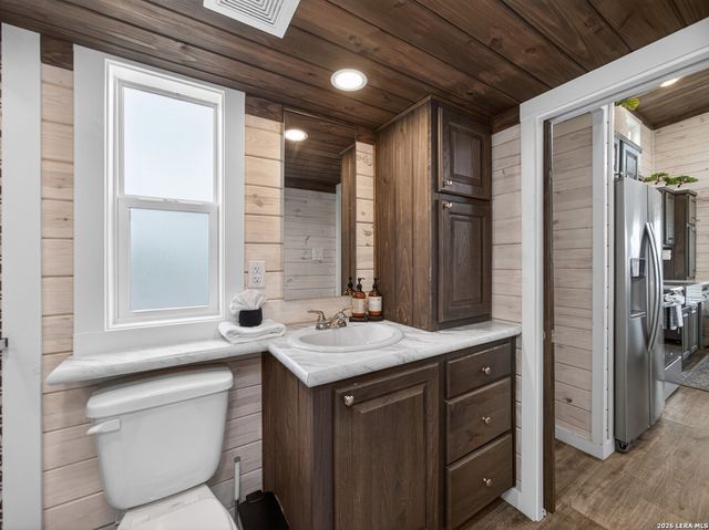 5386 Ranch Road 1376 UNIT 205, Fredericksburg, TX 78624
