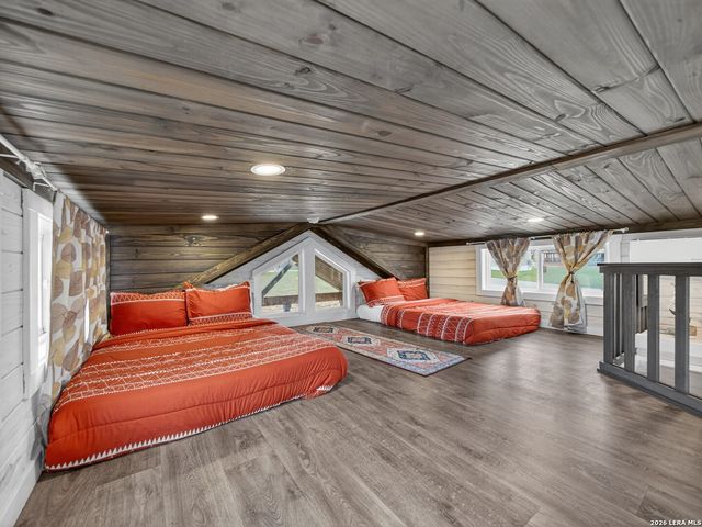 5386 Ranch Road 1376 UNIT 205, Fredericksburg, TX 78624