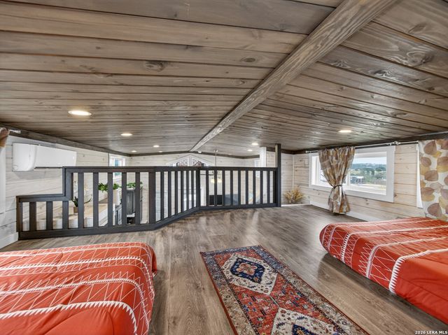 5386 Ranch Road 1376 UNIT 205, Fredericksburg, TX 78624