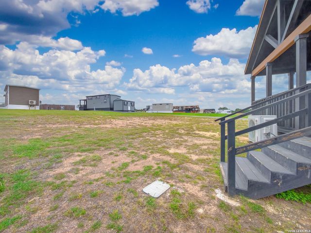5386 Ranch Road 1376 UNIT 205, Fredericksburg, TX 78624