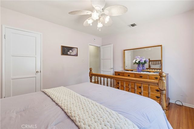 8449 Glencrest Drive, Sun Valley, CA 91352