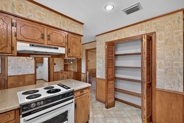 3827 Talton Street, Shreveport, LA 71119