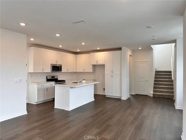 4014 Shada Lane, Corona, CA 92883