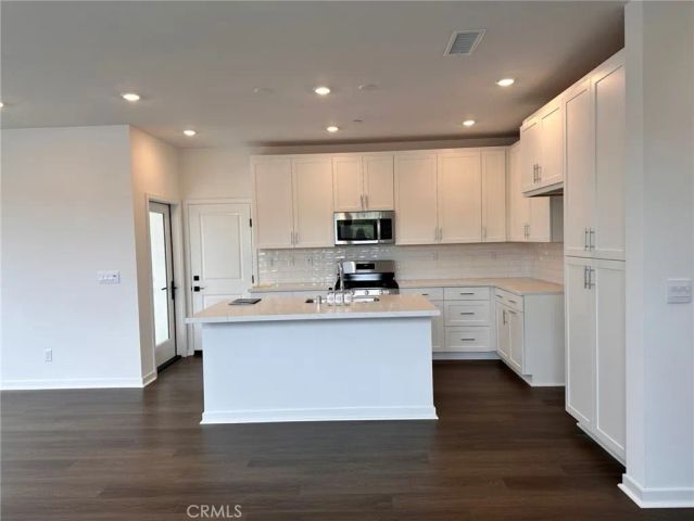4014 Shada Lane, Corona, CA 92883