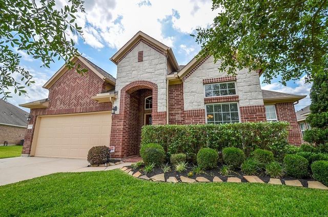 10063 Hidden Creek Falls Lane, Brookshire, TX 77423