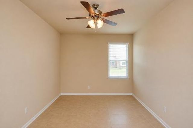 10063 Hidden Creek Falls Lane, Brookshire, TX 77423