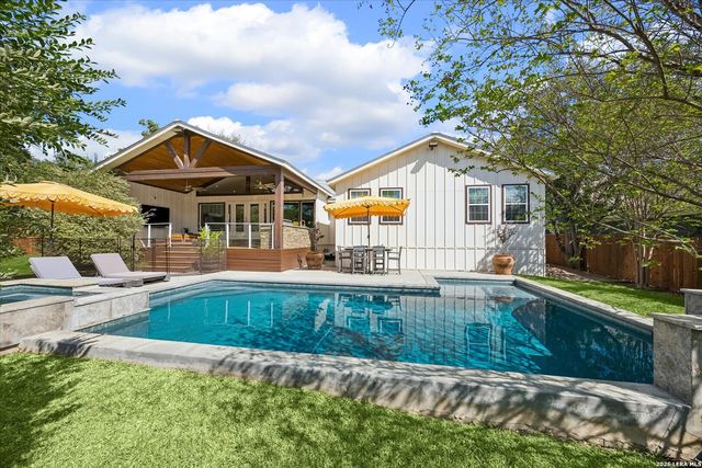 1016 Wiltshire Ave, San Antonio, TX 78209