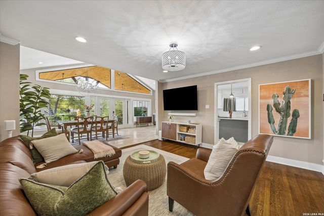 1016 Wiltshire Ave, San Antonio, TX 78209