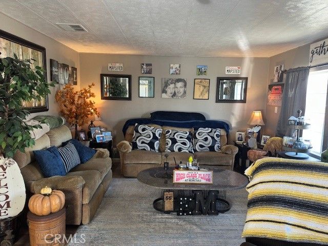 20843 Waalew 39, Apple Valley, CA 92307