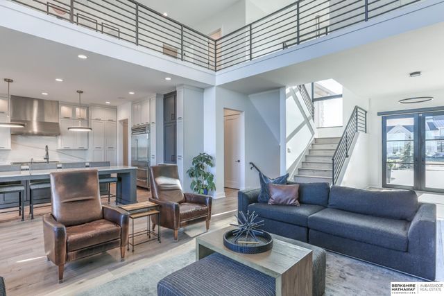 5030 S 223 Plaza, Elkhorn, NE 68022