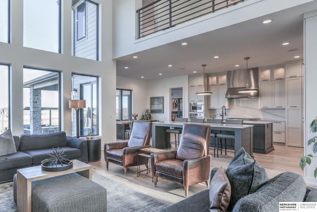 5030 S 223 Plaza, Elkhorn, NE 68022