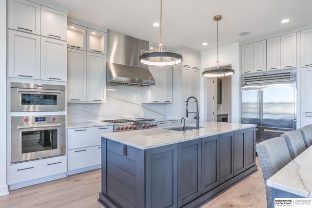 5030 S 223 Plaza, Elkhorn, NE 68022