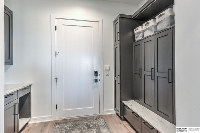 5030 S 223 Plaza, Elkhorn, NE 68022