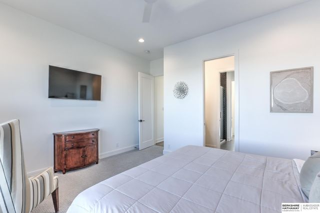 5030 S 223 Plaza, Elkhorn, NE 68022