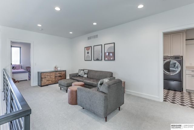 5030 S 223 Plaza, Elkhorn, NE 68022