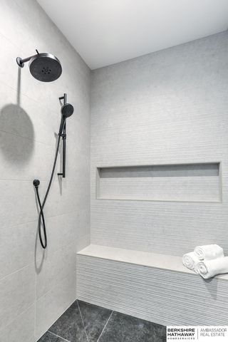 5030 S 223 Plaza, Elkhorn, NE 68022