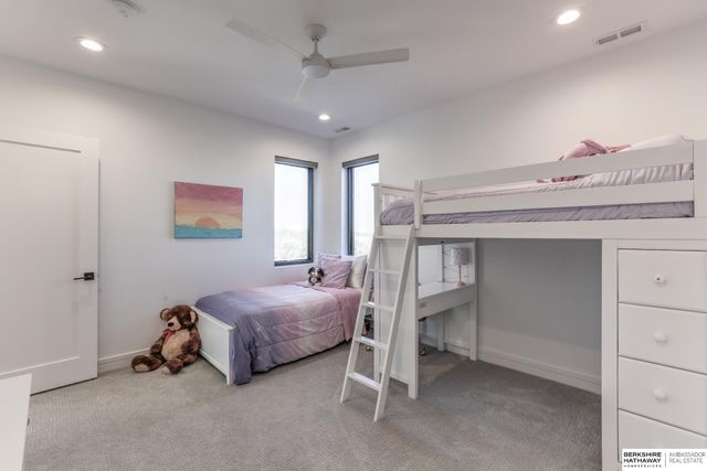 5030 S 223 Plaza, Elkhorn, NE 68022