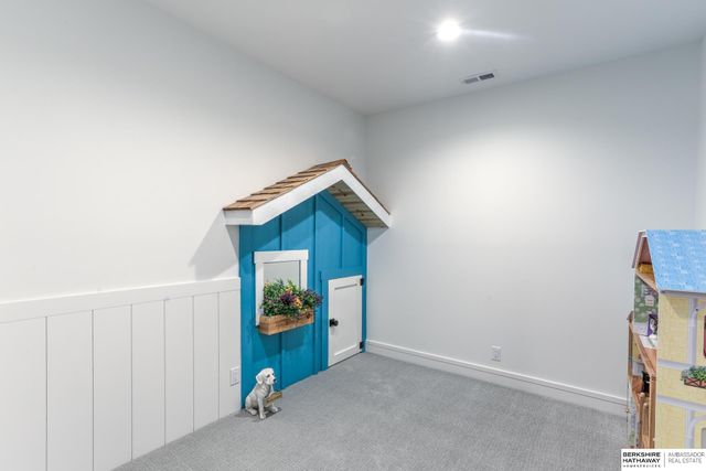 5030 S 223 Plaza, Elkhorn, NE 68022