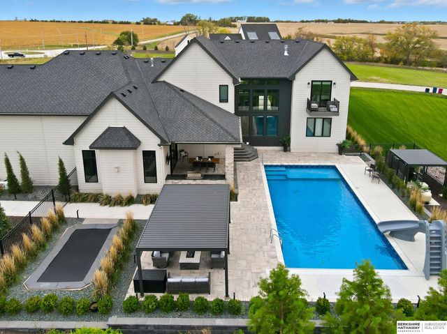 5030 S 223 Plaza, Elkhorn, NE 68022